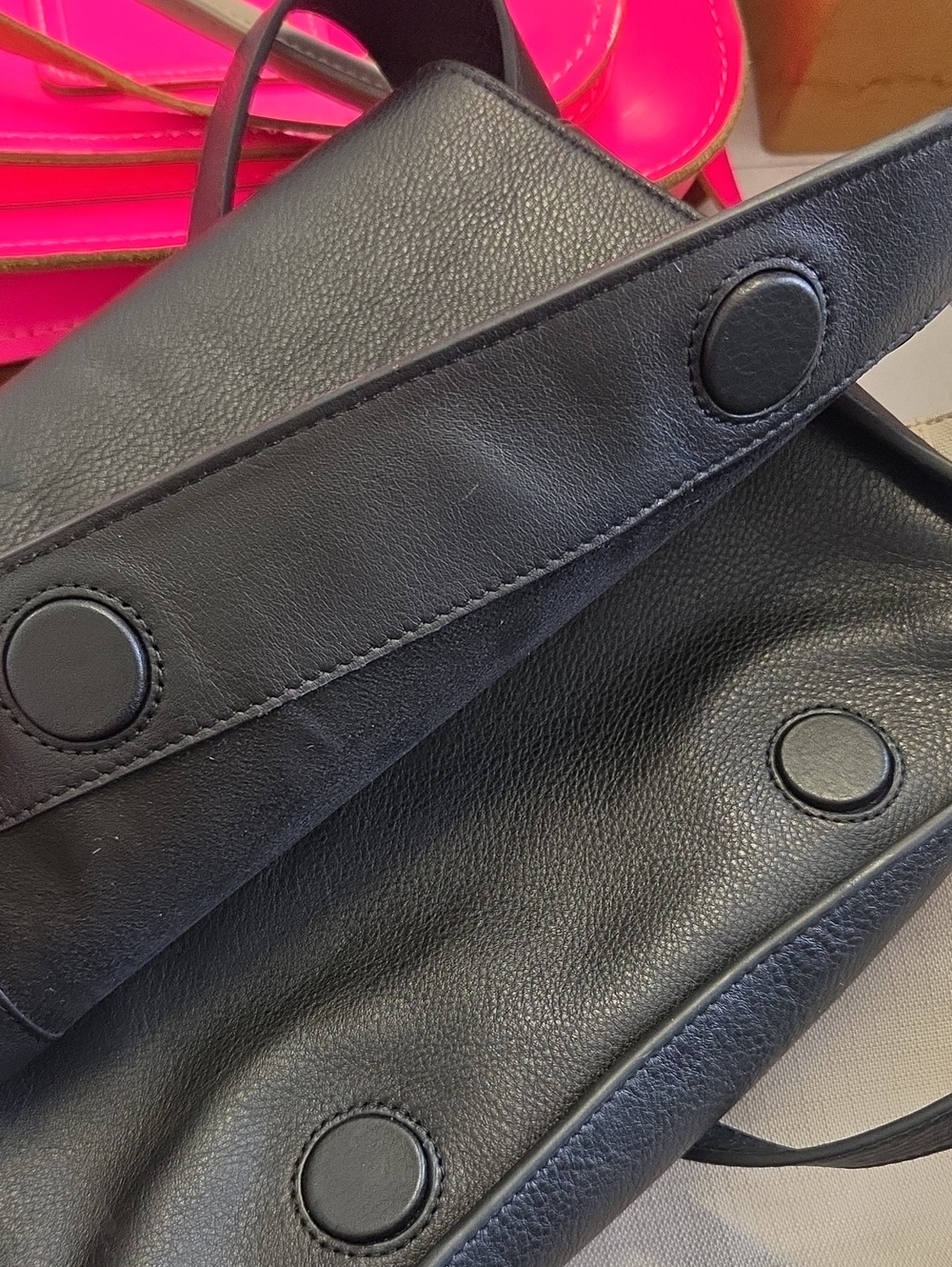 Radley London Flapover Crossbody Bag Pebbled Leather Black Long Strap - Picture 9 of 16